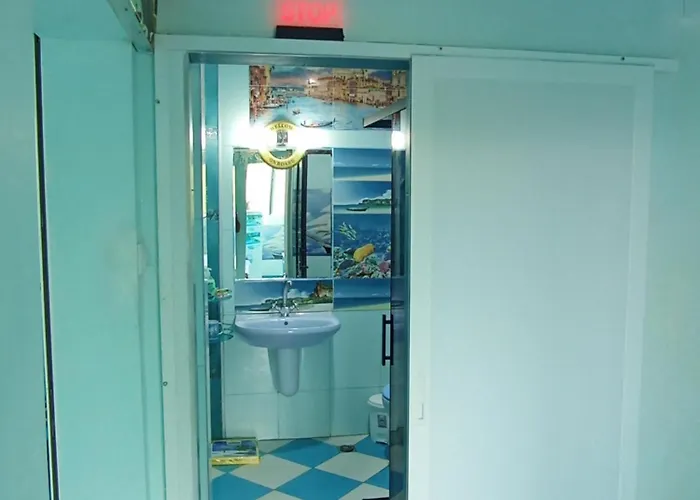 Albatros Апартамент *